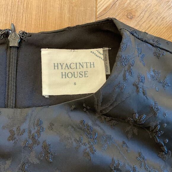 Tuckernuck Hyacinth House Black Jacquard Puff Sleeve Midi Darcy Dress Small NWT - Picture 4 of 11